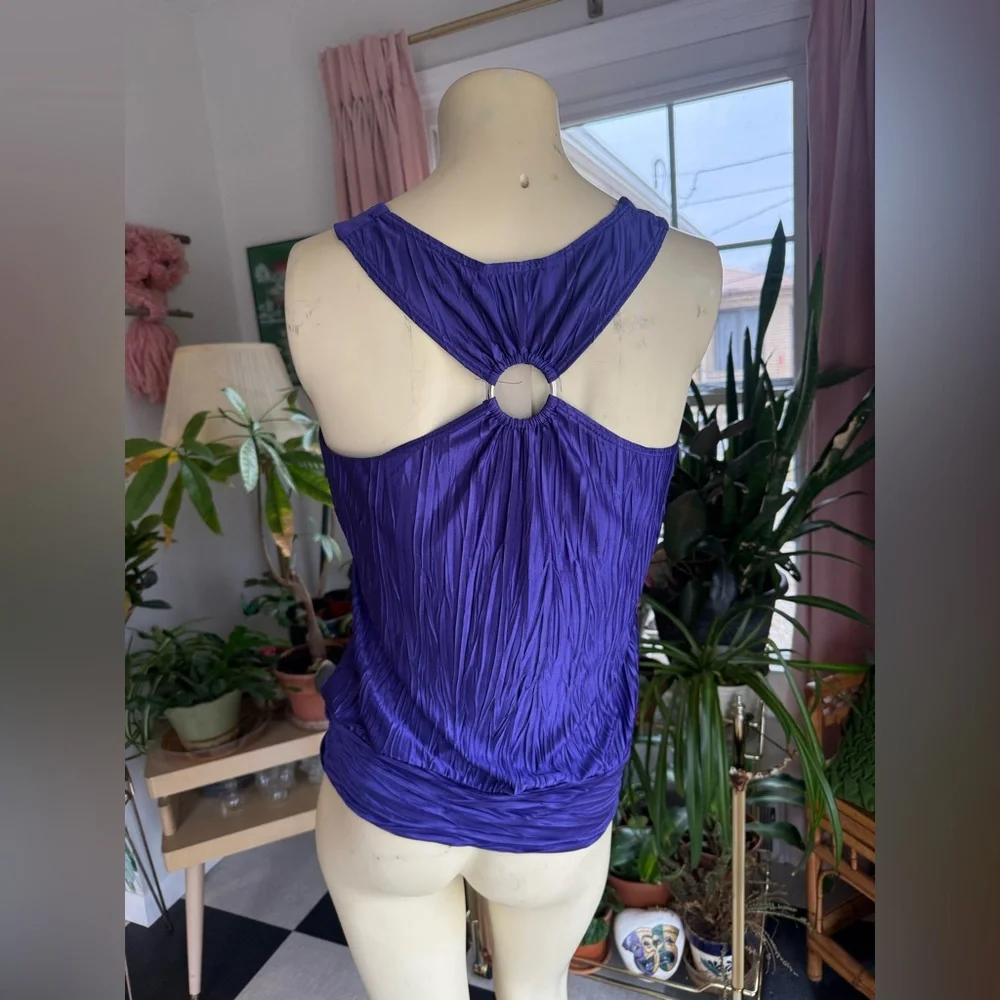 VTG Y2K Byer California going out top with ring detail halter - Picture 2 of 4